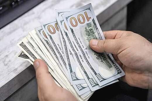 پیش بینی قیمت دلار ۲۳ دی ۱۴۰۲