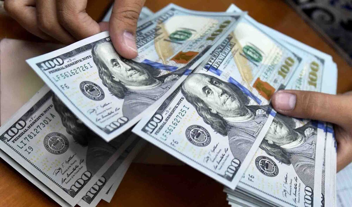 پیش&zwnj;بینی کف و سقف آینده قیمت دلار