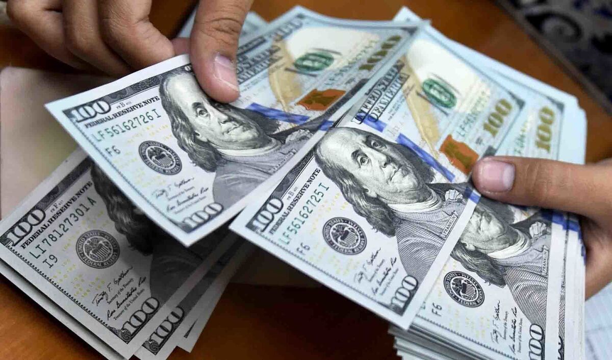 سقوط دلار با یک خبر سقوط دلار با یک خبر