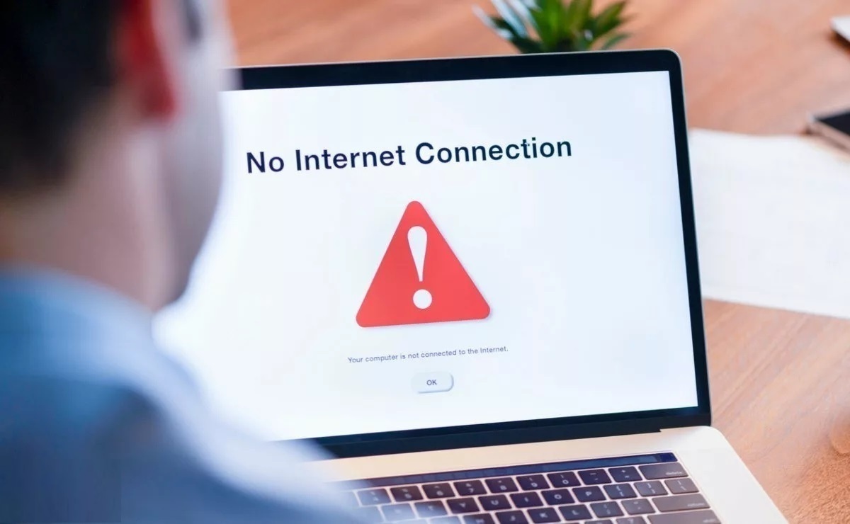 وزیر ارتباطات: پیگیر رفع اختلال اینترنت هستیم وزیر ارتباطات: پیگیر رفع اختلال اینترنت هستیم