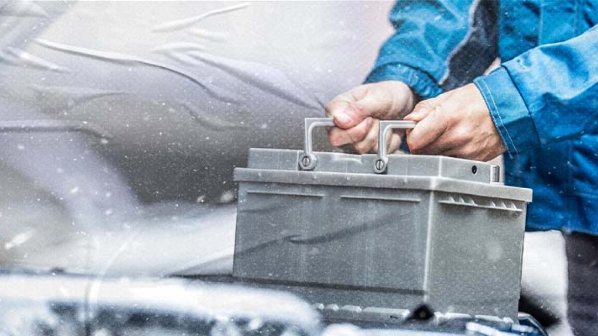 چگونه از خوابیدن باتری ماشین در زمستان جلوگیری کنیم؟