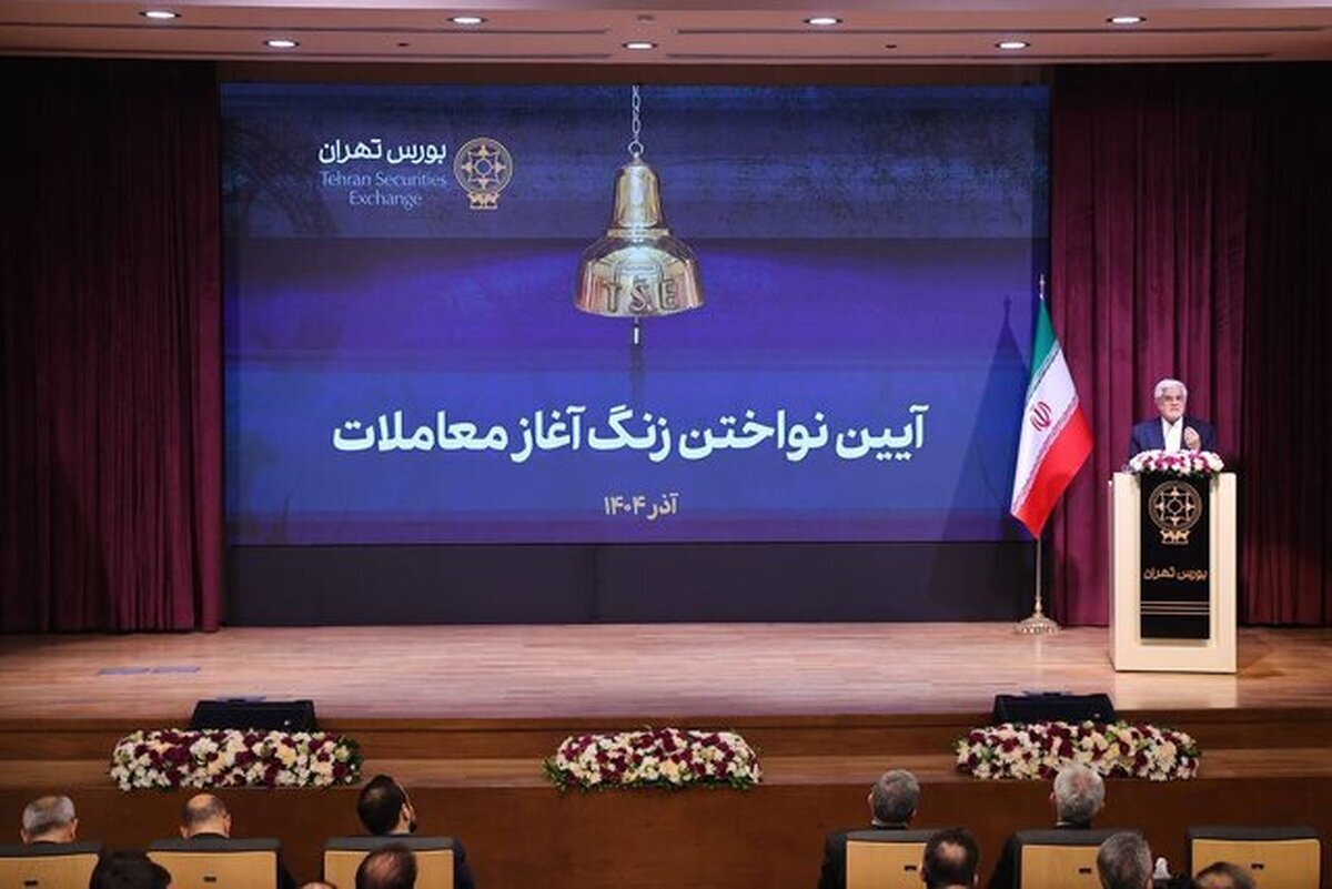 عارف: برخی بهدلیل منافع شخصی عدم شفافیت را با مسائل امنیت ملی توجیه میکنند عارف: برخی بهدلیل منافع شخصی عدم شفافیت را با مسائل امنیت ملی توجیه میکنند
